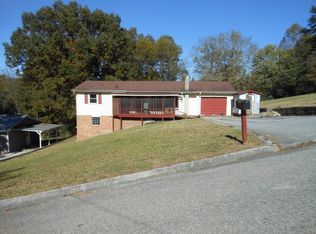 8307 Traylor Ln, Hixson, TN 37343