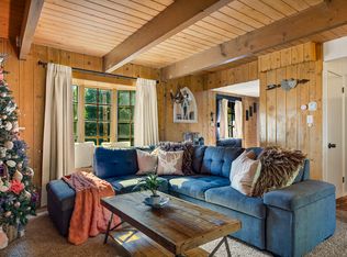 140 N Fremont Rd, Lake Arrowhead, CA 92352