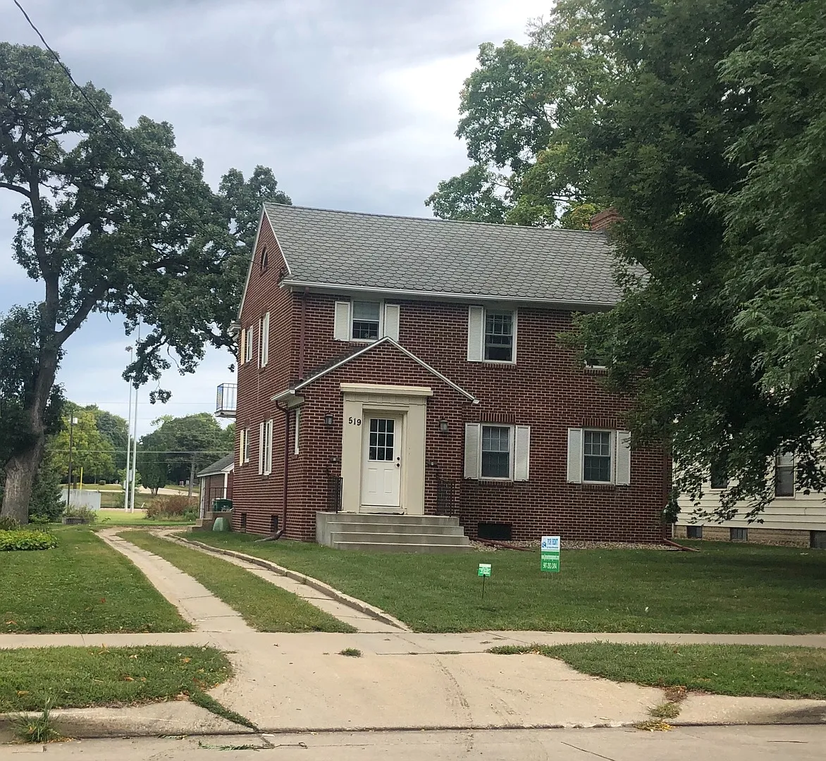 519 East Center Street — Photo 2