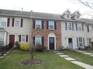9 Bethany Ct, Franklin Park, NJ 08823
