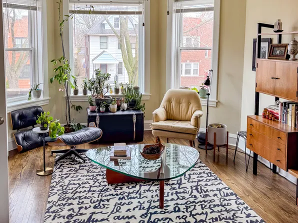 3840 N Central Park Ave #2, Chicago, IL 60618