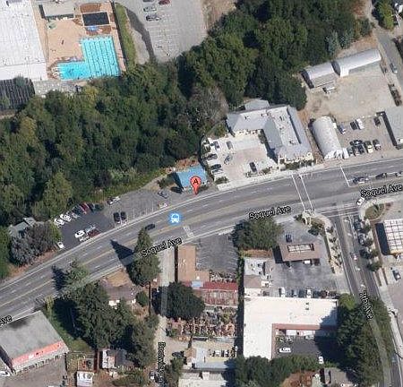 2nd image of 2615 Soquel Ave