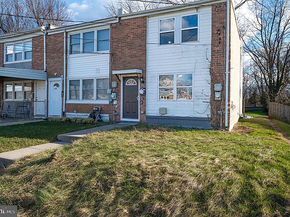 2nd image of 801 Seckel Ct