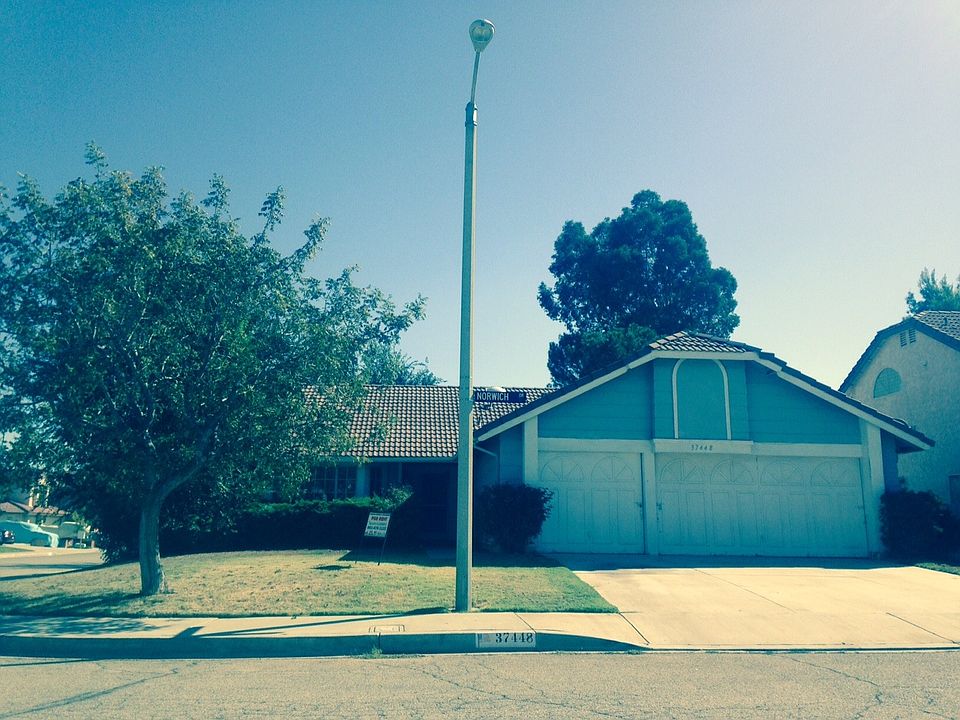 1st image of 37448 Norwich Dr