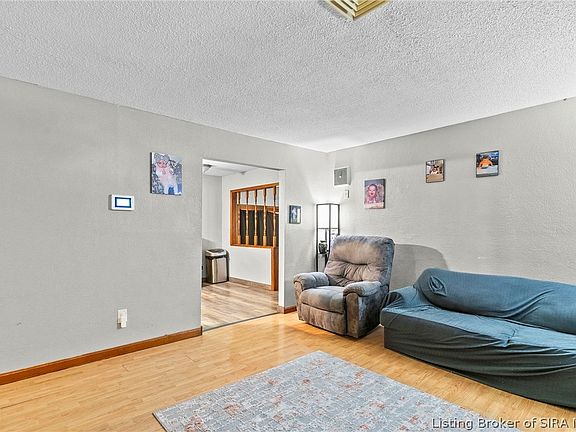 5th image of 2518 Franks Drive