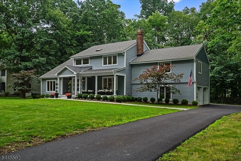 1st image of 75 Musiker Ave