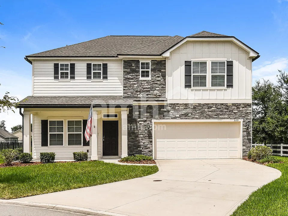 3173 Creek Village Lane Grn
