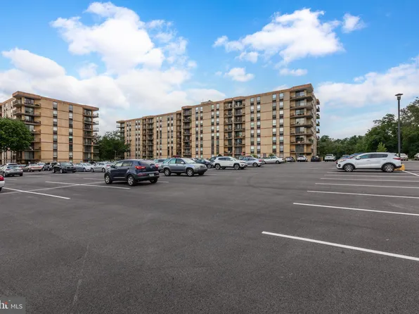 666 W Germantown Pike APT 1513, Plymouth Meeting, PA 19462