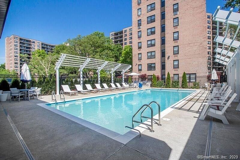 1st image of 1427 Bedford St #2-12D