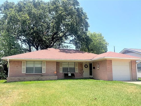 3rd image of 1310 Orrel Dr