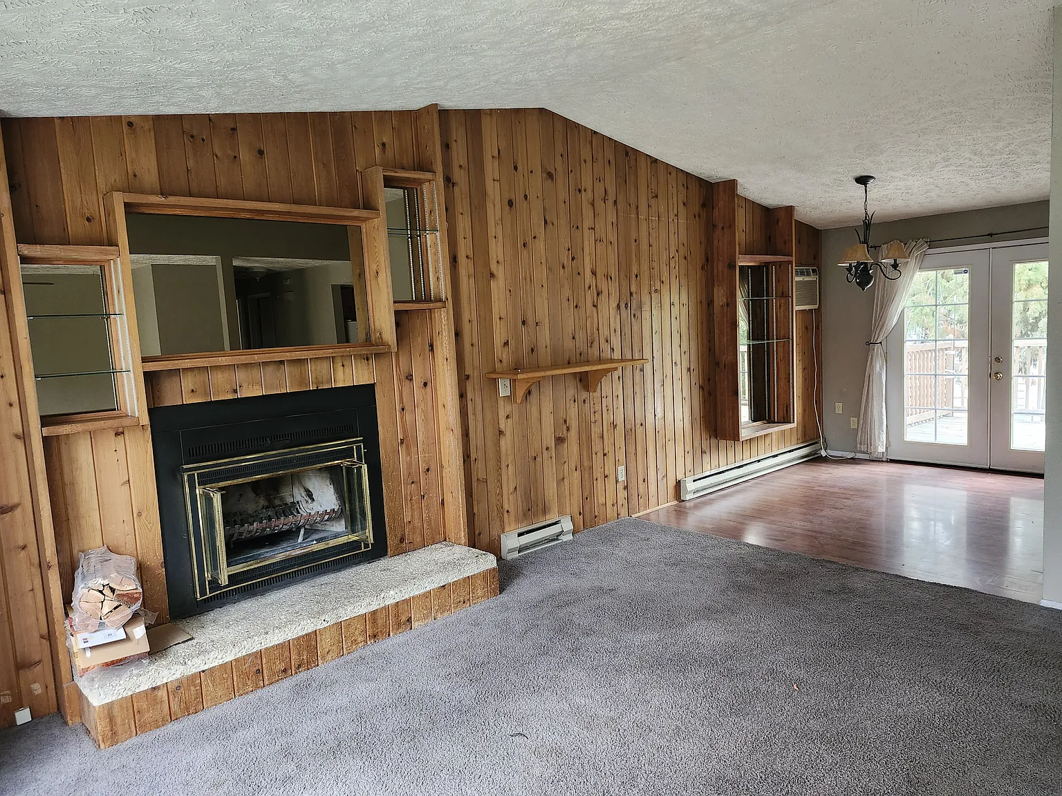 3 bed, 1.5 bath, 1378 sqft, $2,350 — Photo 4