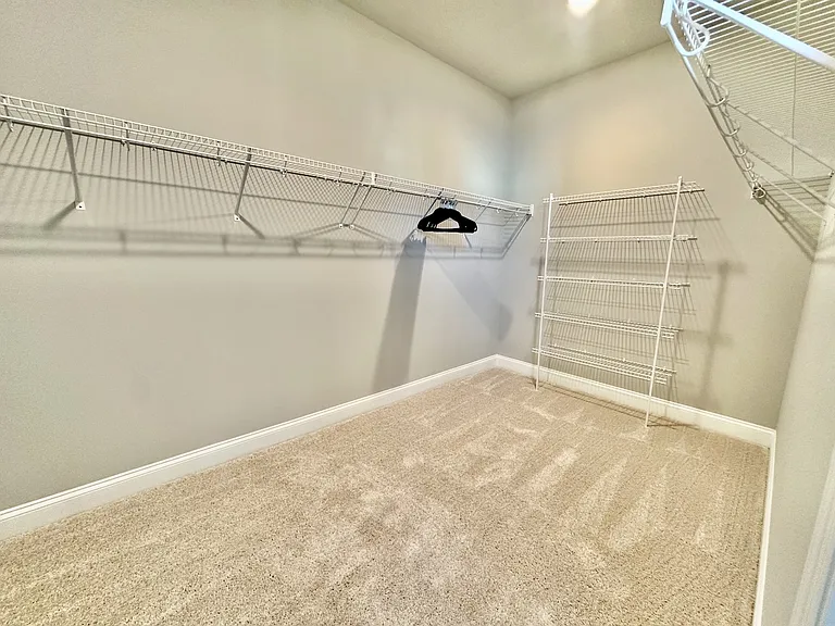 1253 S Blount St #201 — Photo 16