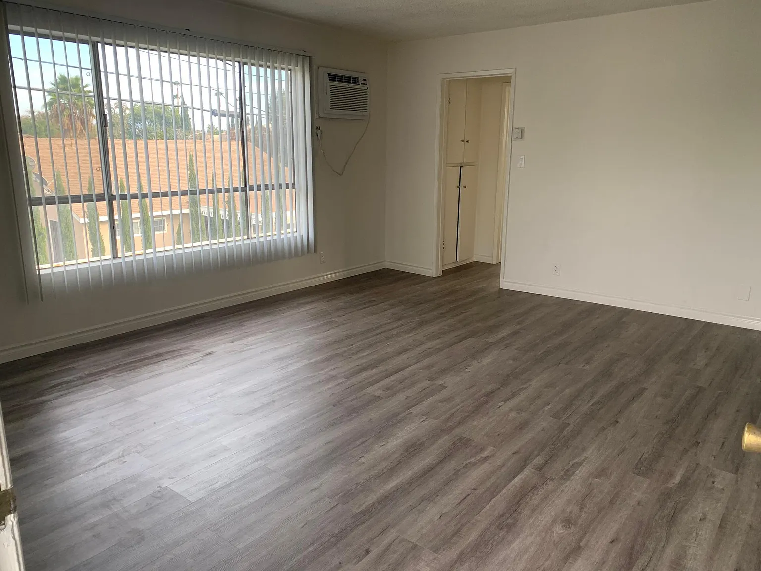 1 bed, 750 sqft, $1,875 — Photo 2