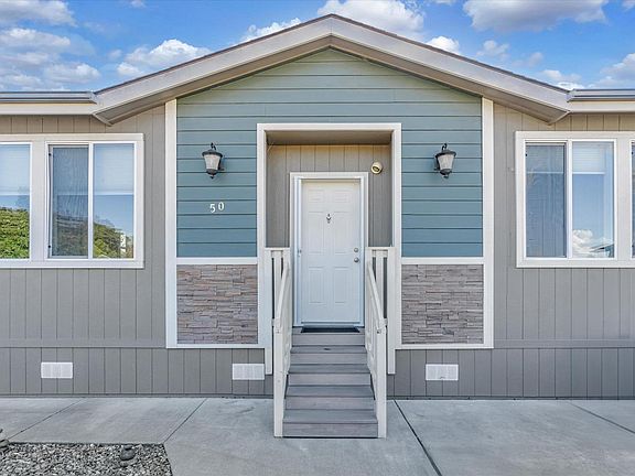 3rd image of 50 Pamela Drive