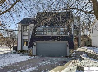 1705 S 165th Cir, Omaha, NE 68130