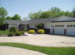 13 Ridgewood Rd, Fort Madison, IA 52627