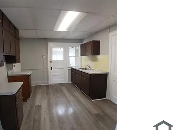 4531 Pearl Rd APT 2, Cleveland, OH 44109