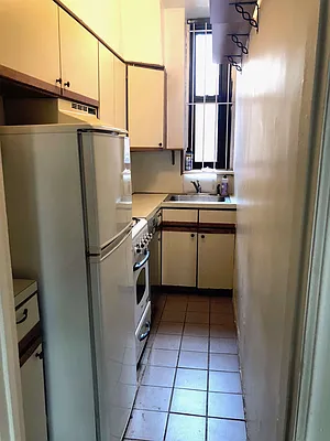 Rented by Compass | media 13