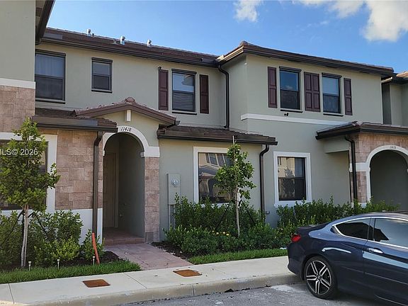 3rd image of 11418 W 34th Ct