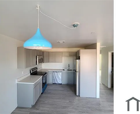 23 E Illini St #103 — Photo 1