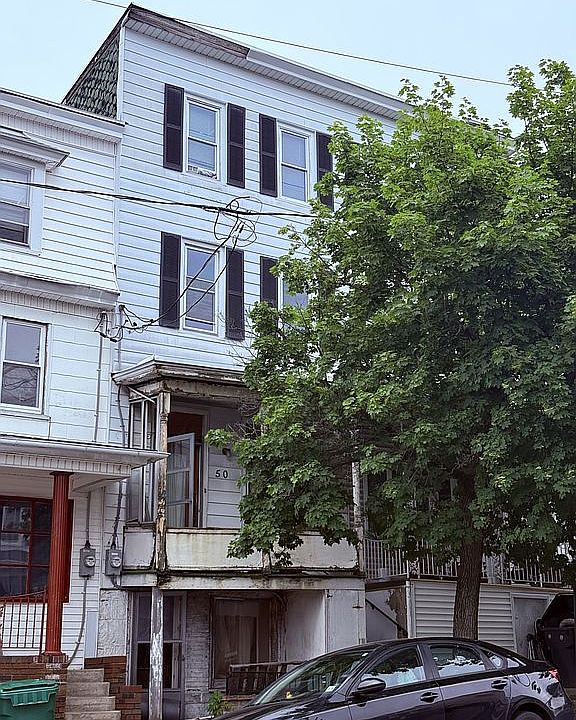 2nd image of 50 S Maple St