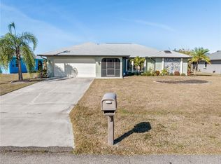 1069 Fergus Ln, Punta Gorda, FL 33983