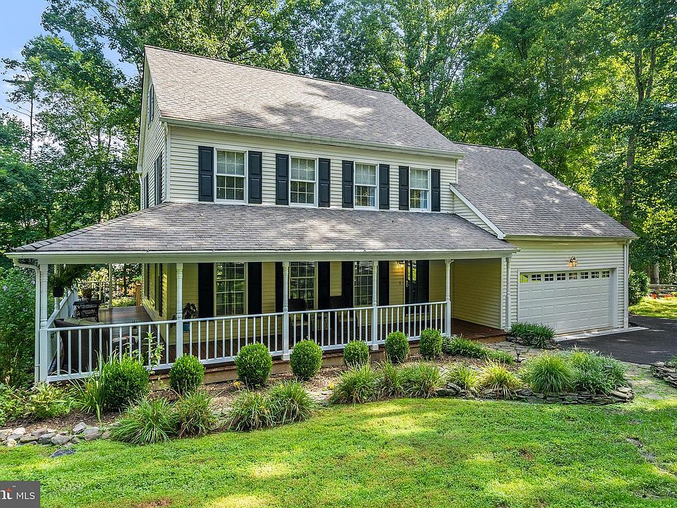 1st image of 7433 Terranova Dr