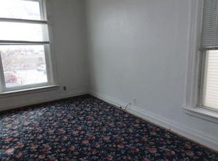 1110 W Addison St #2, Chicago, IL 60613