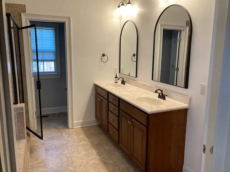 First Floor Primary Bathroom