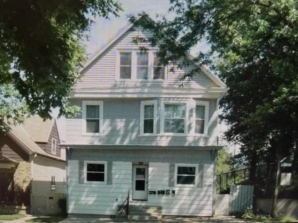 3926 W Clybourn STREET, Milwaukee, WI 53208