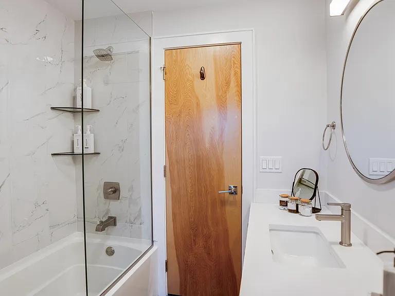 470 Harbor Ln — Photo 20
