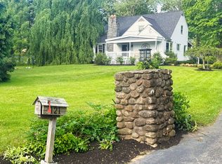 121 Lewis Rd, Trumbull, CT 06611