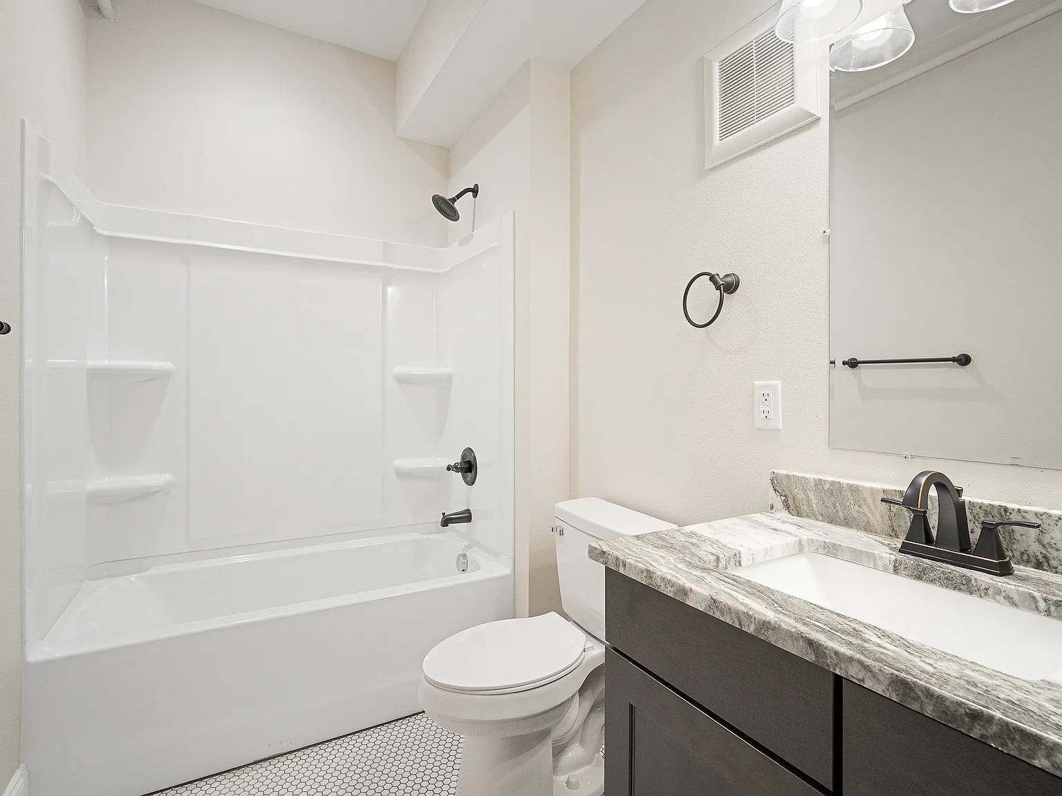 Van Cruz Apartment — Photo 2