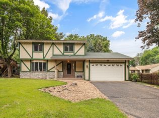 1491 Rice Creek Dr NE, Fridley, MN 55432