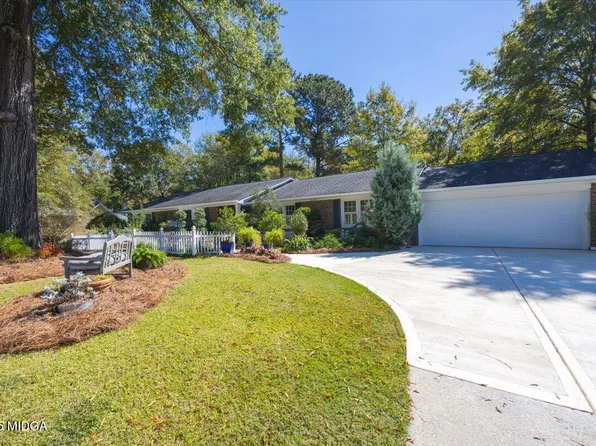 682 Monticlair Dr, Macon, GA 31210