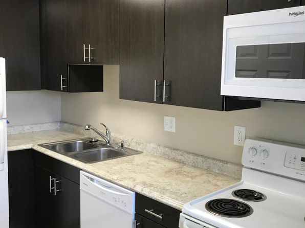 1811 Bay View Dr