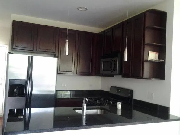 3553 W Ainslie St, Chicago, IL 60625