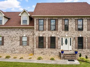 7308 Castlegate Blvd, Knoxville, TN 37918