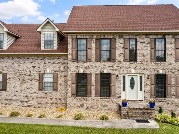 7308 Castlegate Blvd, Knoxville, TN 37918