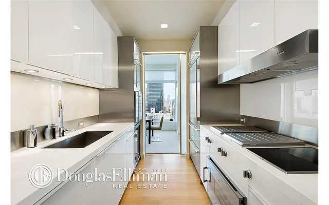 Sold by Douglas Elliman | media 14