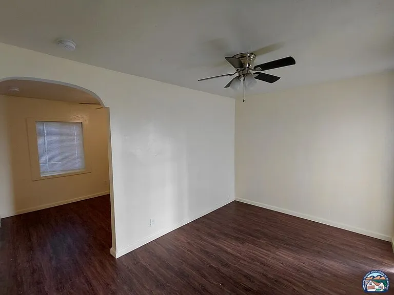 1111 E St #4 — Photo 9