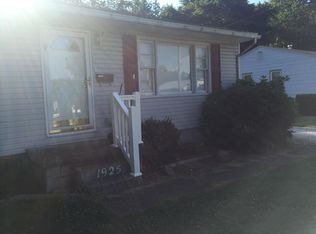 1925 S Kenmore Dr, Evansville, IN