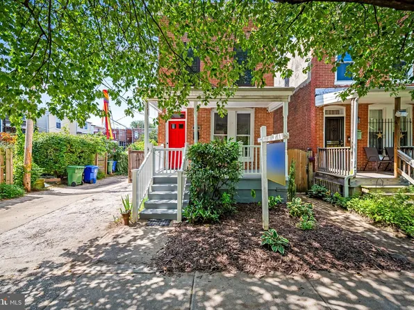 3100 Barclay St, Baltimore, MD 21218