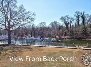 228 Shoreline Dr, Columbia, SC 29212