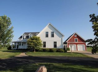 22083 Majestic Dr, Clearwater, MN 55320