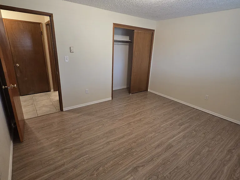 1825 W Pacific Ave #8 — Photo 4