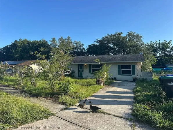 311 W 17th St, Apopka, FL 32703