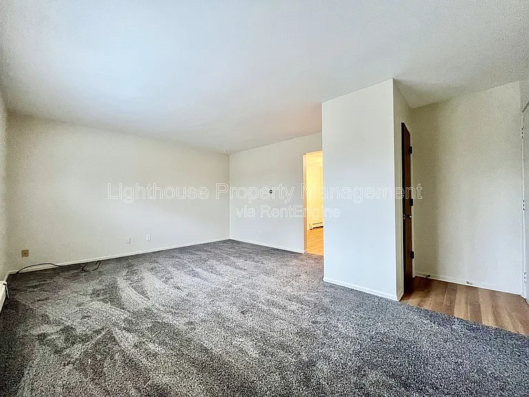 971 McCarty St NW — Photo 6