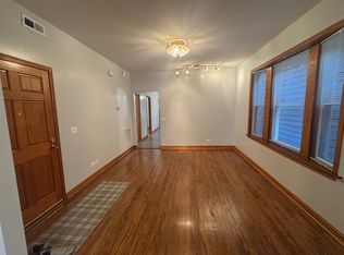5067 N Kimberly Ave #2, Chicago, IL 60630