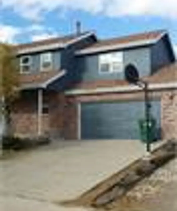 1216 Mountview Dr